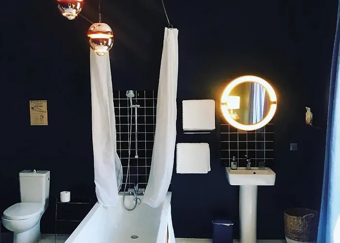 Gæstehus Maison Matejewski D'hotes Avec Jardin Blaye