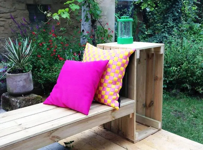 Maison Matejewski D'hotes Avec Jardin Blaye